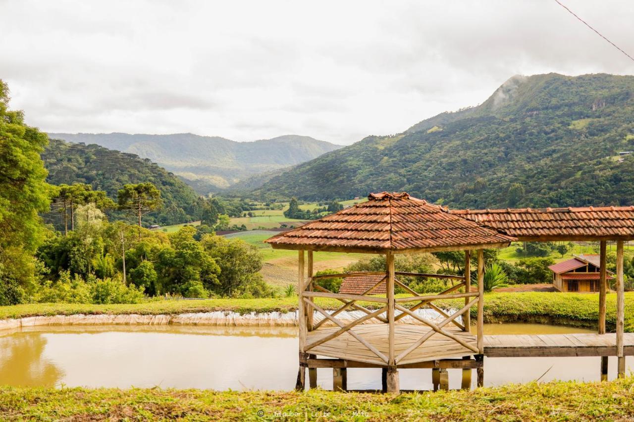 Pousada Sitio Do Trevo Урубиси Экстерьер фото